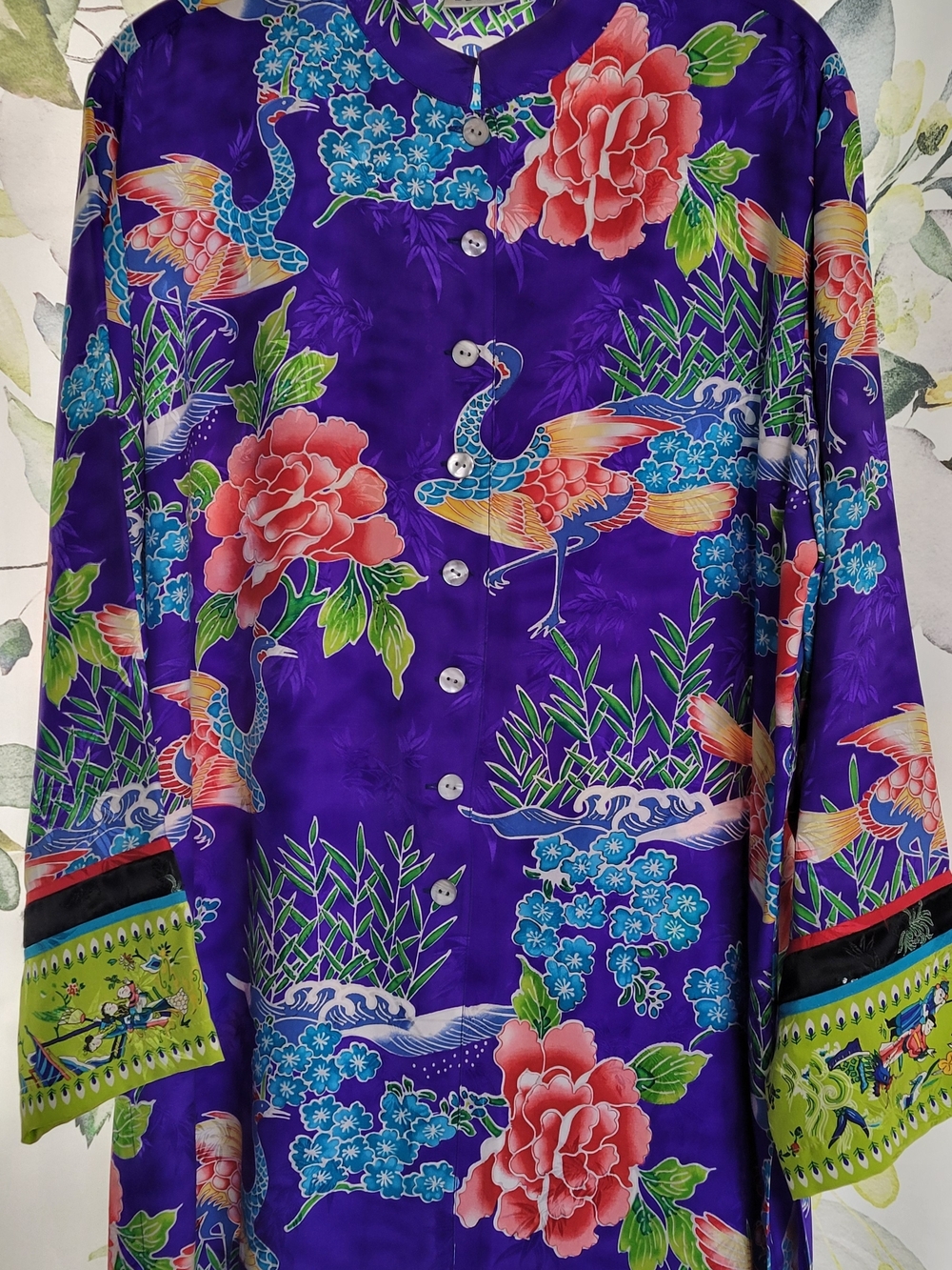 Chico's 100% Silk Vintage Purple Floral & Crane Button-Down Shirt